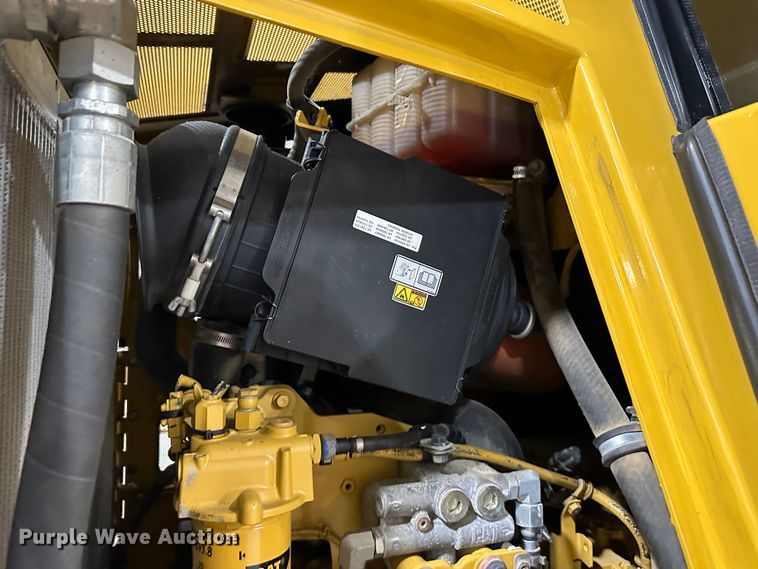 image for item DR7501 2016 Caterpillar 953D  track loader