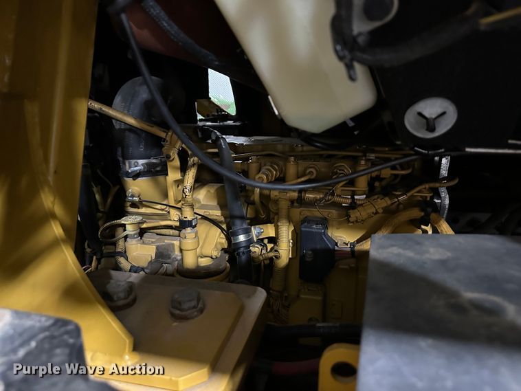 image for item DR7501 2016 Caterpillar 953D  track loader