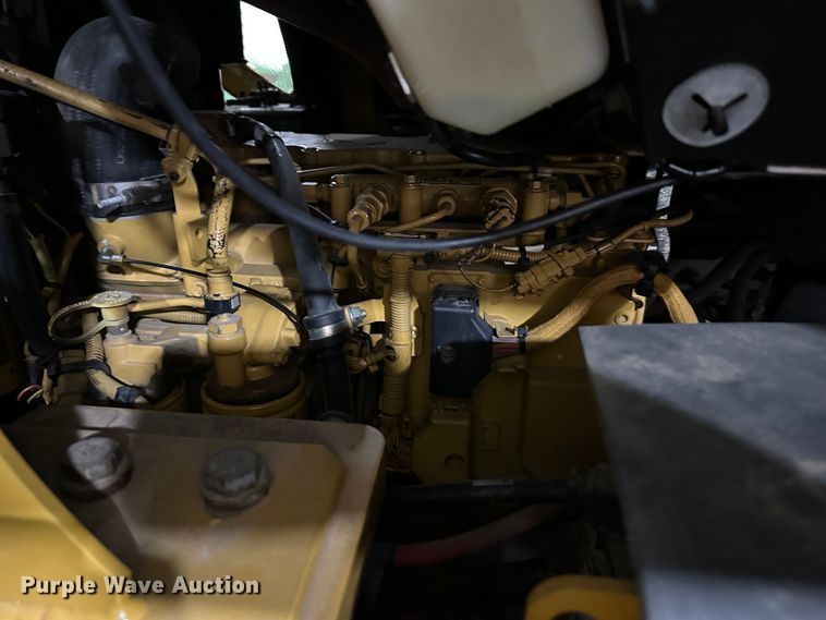 image for item DR7501 2016 Caterpillar 953D  track loader