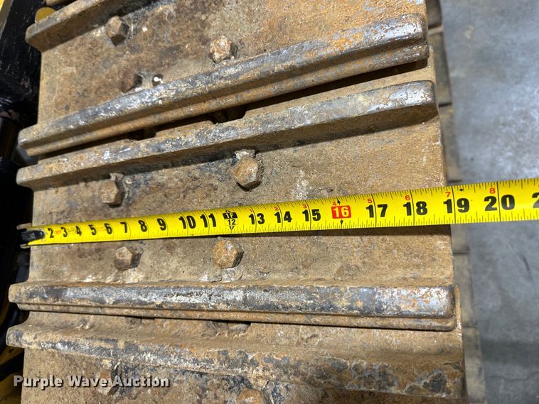 image for item DR7501 2016 Caterpillar 953D  track loader