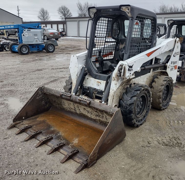 image for item DR8183 2018 Bobcat S550  skid steer loader