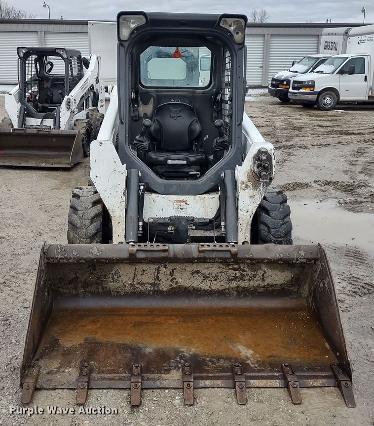 image for item DR8183 2018 Bobcat S550  skid steer loader