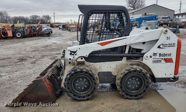 image for item DR8183 2018 Bobcat S550  skid steer loader