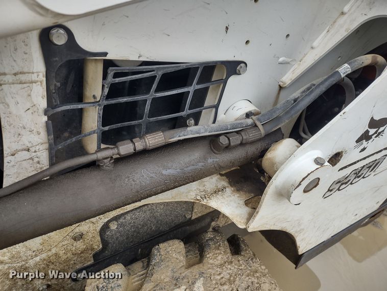 image for item DR8183 2018 Bobcat S550  skid steer loader