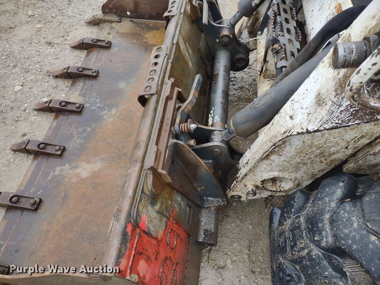 image for item DR8183 2018 Bobcat S550  skid steer loader