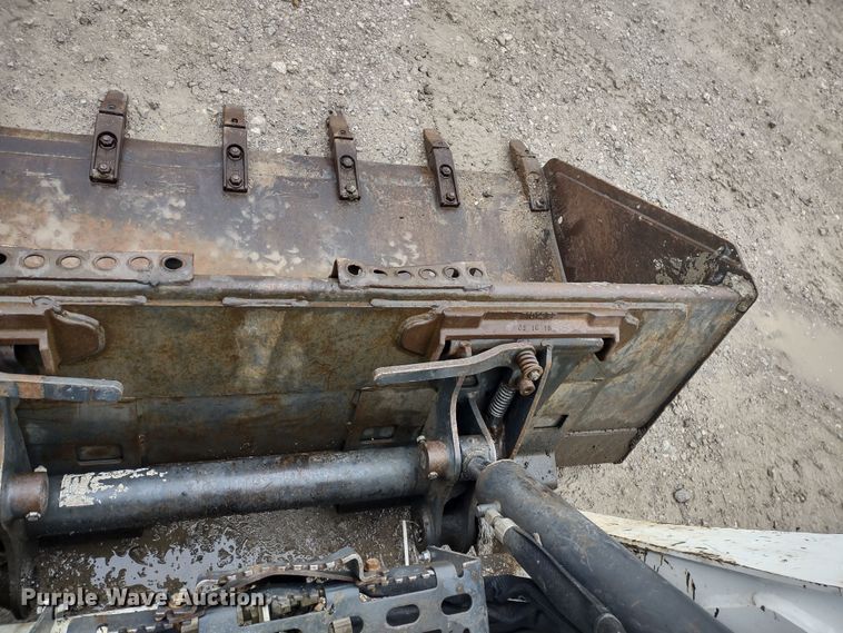 image for item DR8183 2018 Bobcat S550  skid steer loader