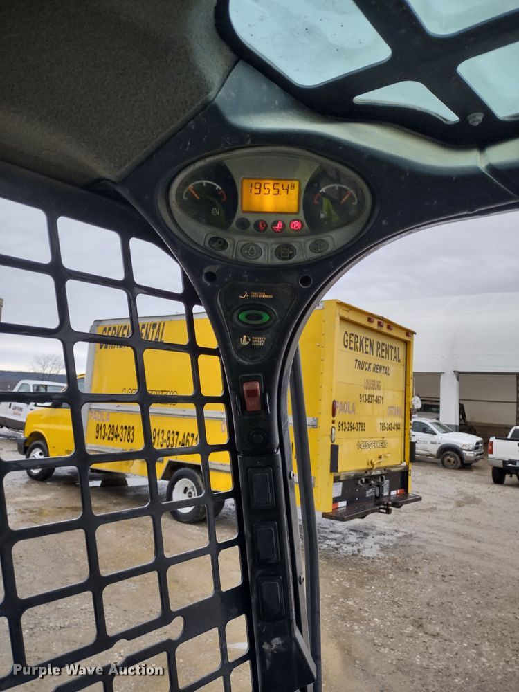 image for item DR8183 2018 Bobcat S550  skid steer loader