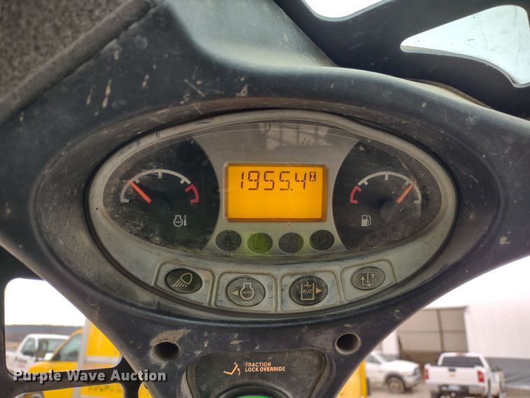 image for item DR8183 2018 Bobcat S550  skid steer loader