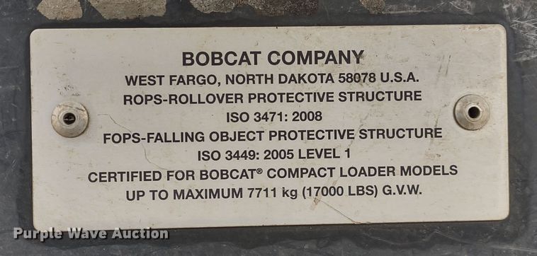 image for item DR8183 2018 Bobcat S550  skid steer loader