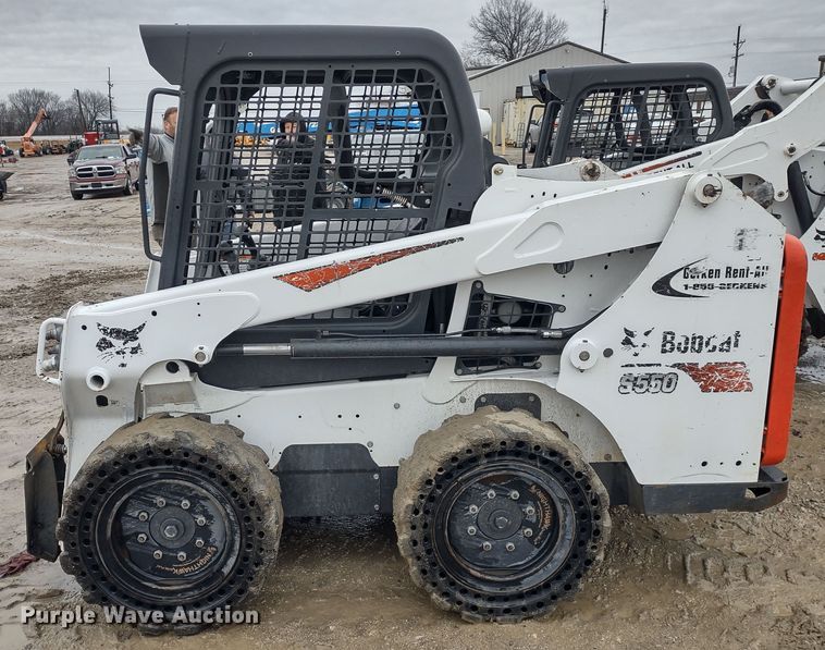 image for item DR8184 2017 Bobcat S550  skid steer loader