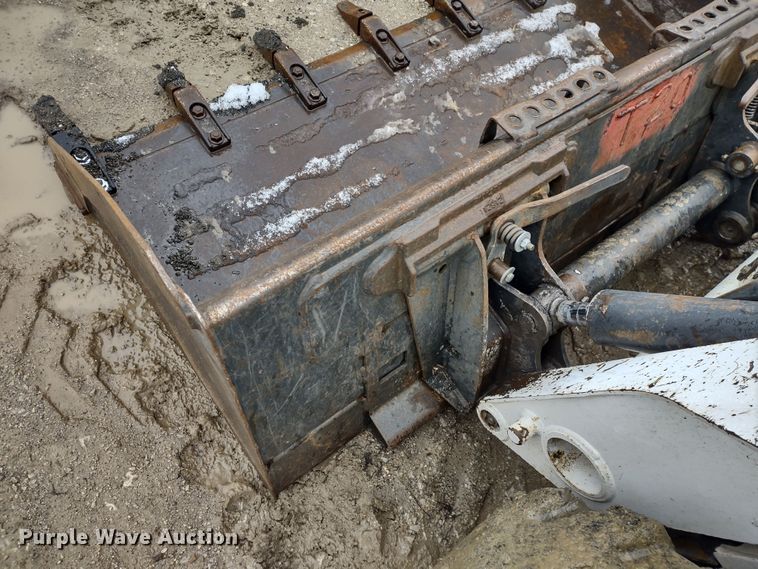 image for item DR8184 2017 Bobcat S550  skid steer loader