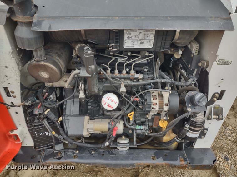 image for item DR8184 2017 Bobcat S550  skid steer loader