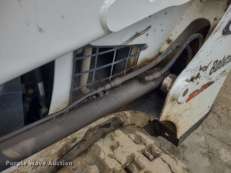 image for item DR8187 2016 Bobcat T550  tracked skid steer loader