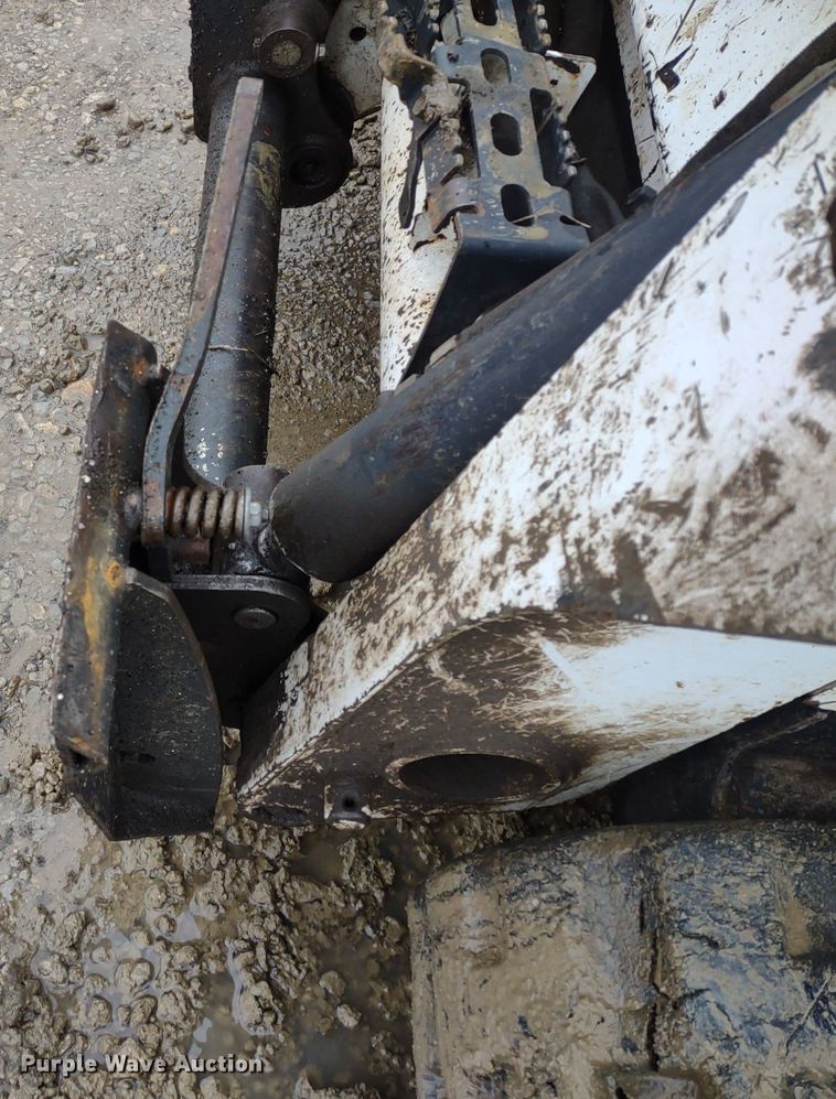 image for item DR8187 2016 Bobcat T550  tracked skid steer loader