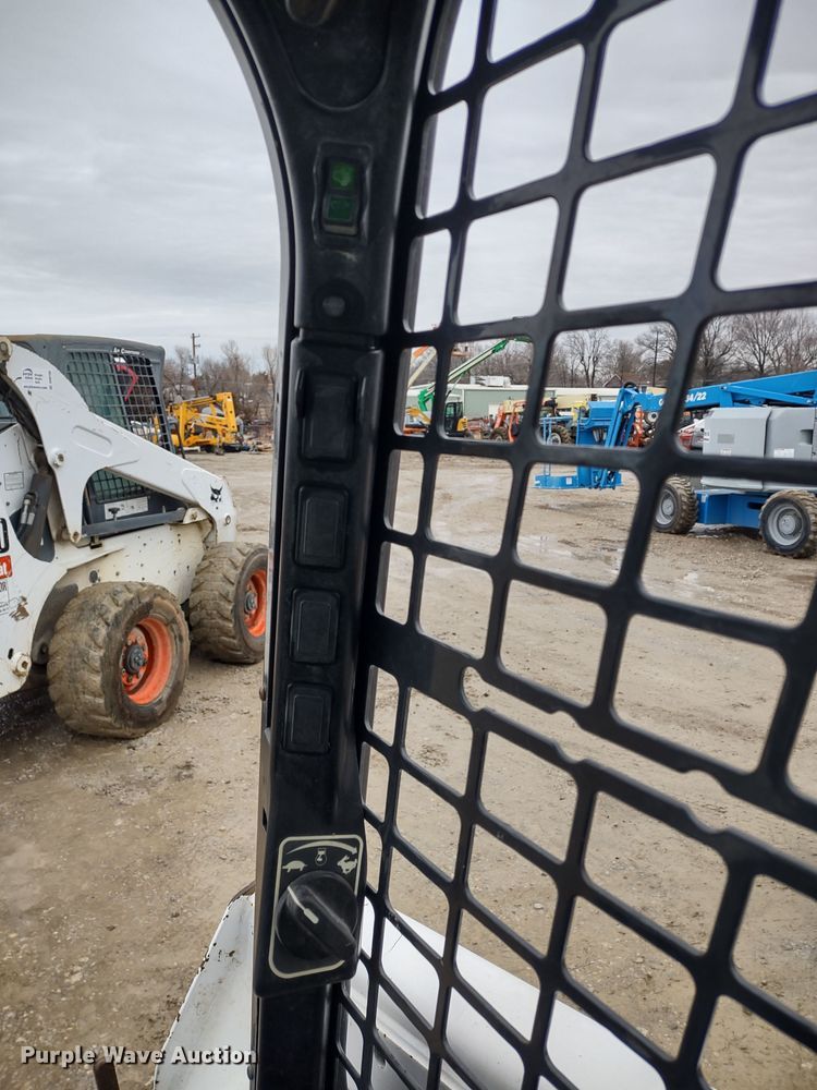 image for item DR8187 2016 Bobcat T550  tracked skid steer loader