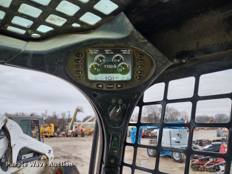 image for item DR8187 2016 Bobcat T550  tracked skid steer loader