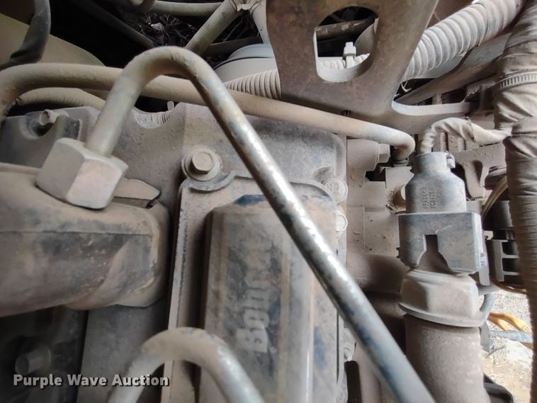 image for item DR8187 2016 Bobcat T550  tracked skid steer loader