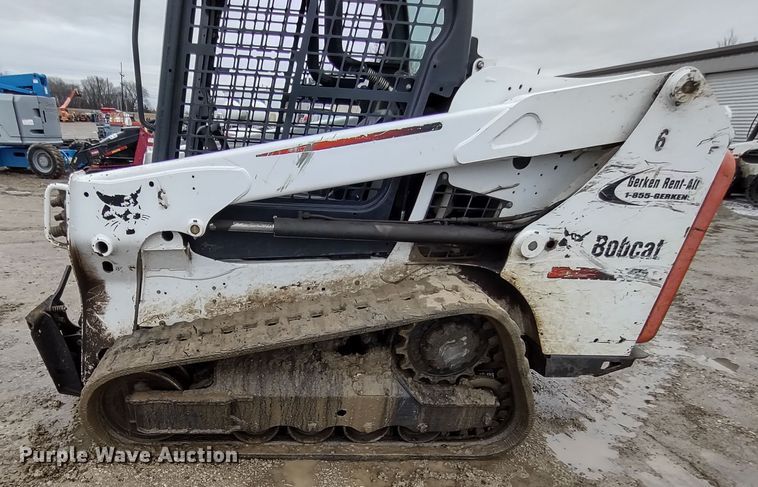 image for item DR8187 2016 Bobcat T550  tracked skid steer loader