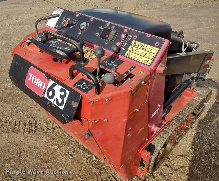 image for item DR8189 2016 Toro Dingo TX427  compact utility loader