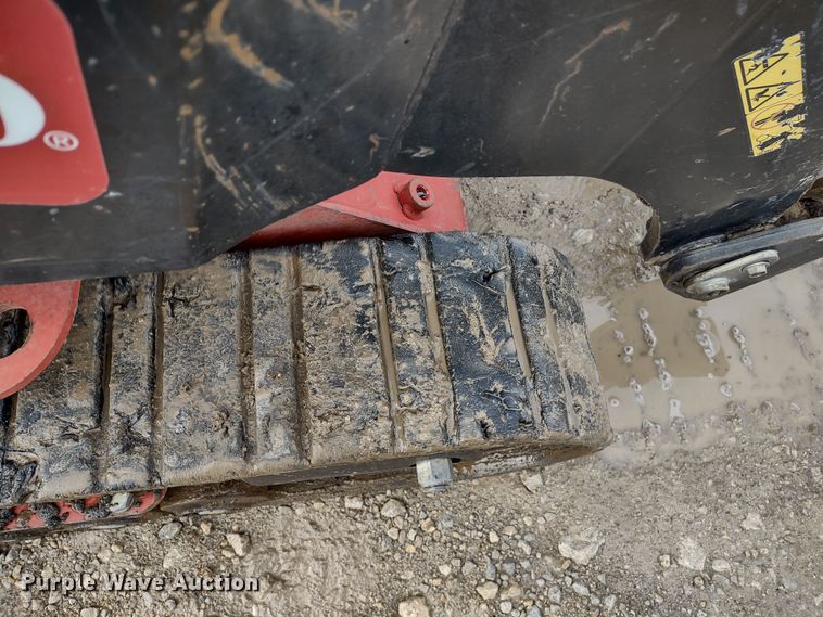 image for item DR8189 2016 Toro Dingo TX427  compact utility loader