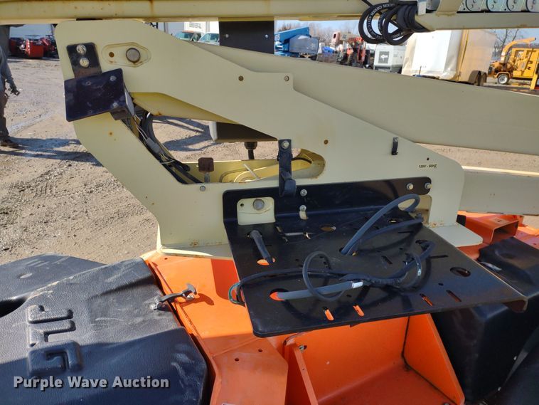image for item DR8191 2015 JLG T500J  boom lift