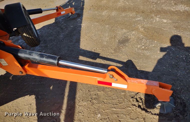 image for item DR8191 2015 JLG T500J  boom lift