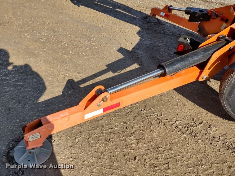 image for item DR8191 2015 JLG T500J  boom lift