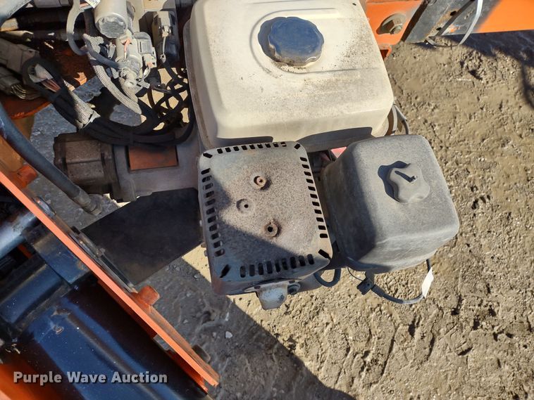 image for item DR8191 2015 JLG T500J  boom lift