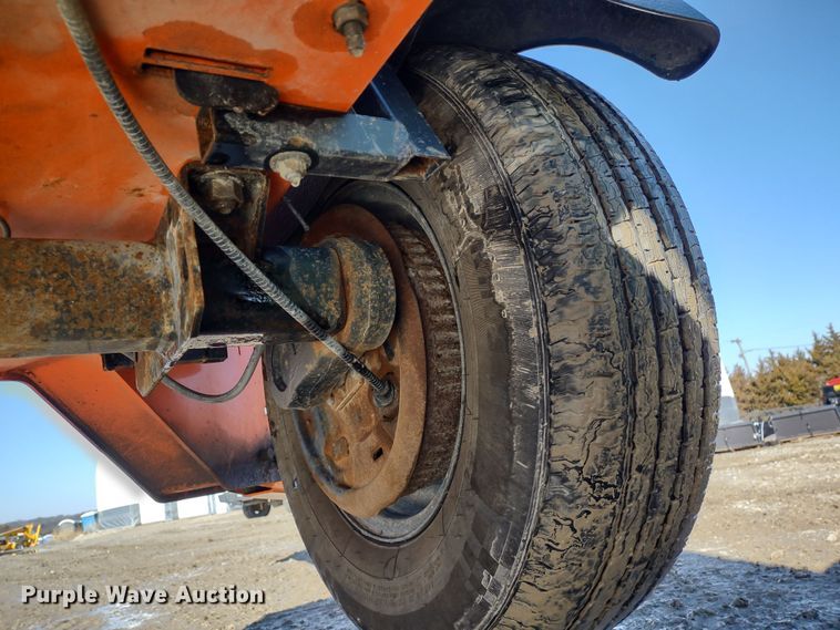 image for item DR8191 2015 JLG T500J  boom lift