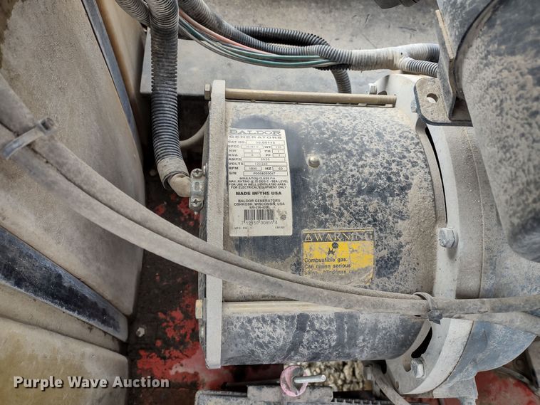 image for item DR8196 2005 Baldor Powerlite  light plant