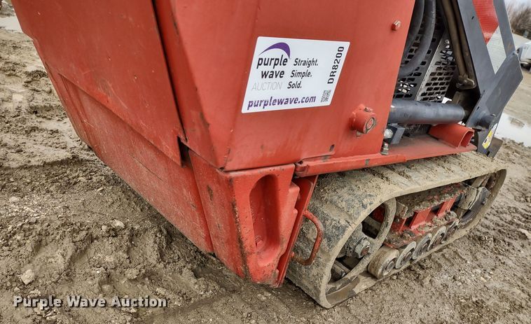 image for item DR8200 2012 Toro Dingo TX427  compact utility loader