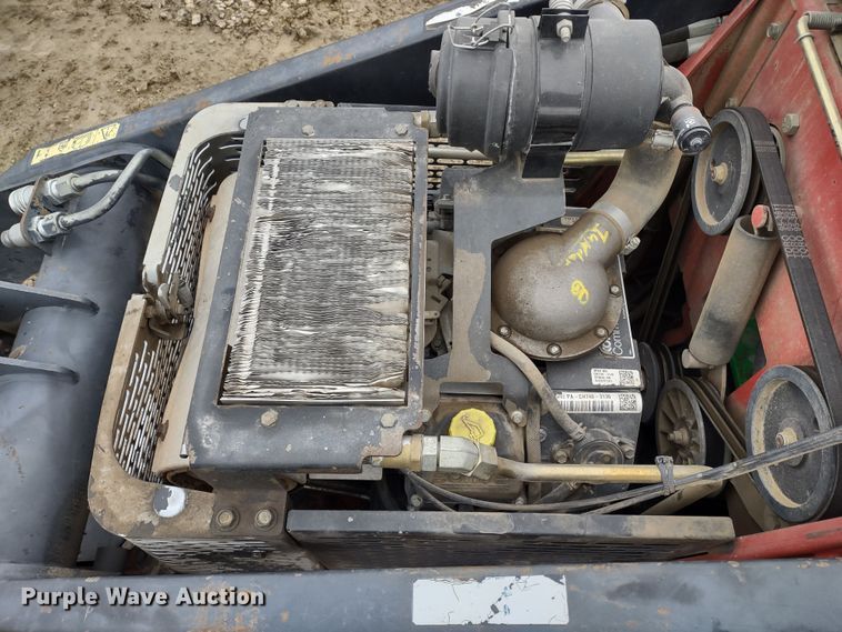 image for item DR8200 2012 Toro Dingo TX427  compact utility loader