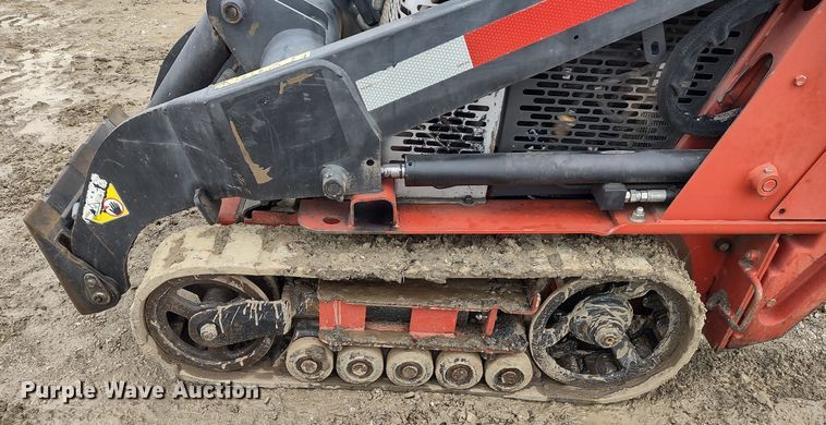 image for item DR8200 2012 Toro Dingo TX427  compact utility loader