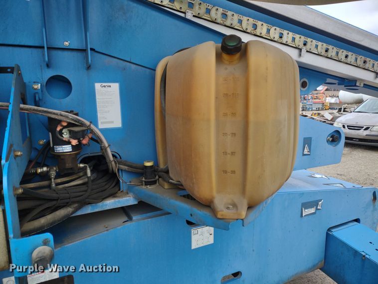 image for item DR8205 2008 Genie S65  boom lift