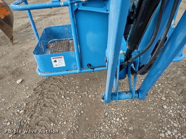 image for item DR8206 2017 Genie Z34/22  boom lift