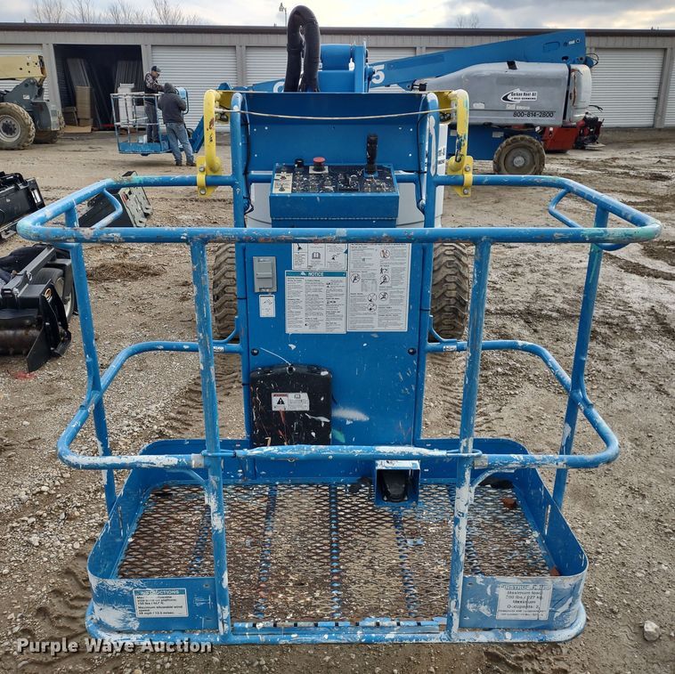 image for item DR8206 2017 Genie Z34/22  boom lift
