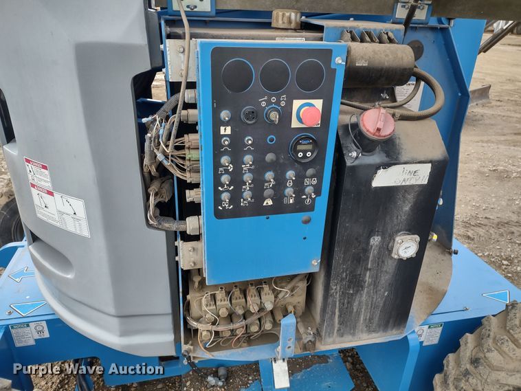 image for item DR8206 2017 Genie Z34/22  boom lift