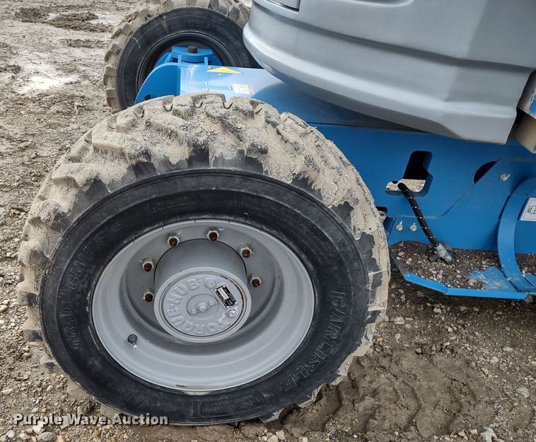 image for item DR8206 2017 Genie Z34/22  boom lift