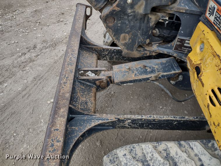 image for item DR8207 2016 John Deere 26G  mini excavator