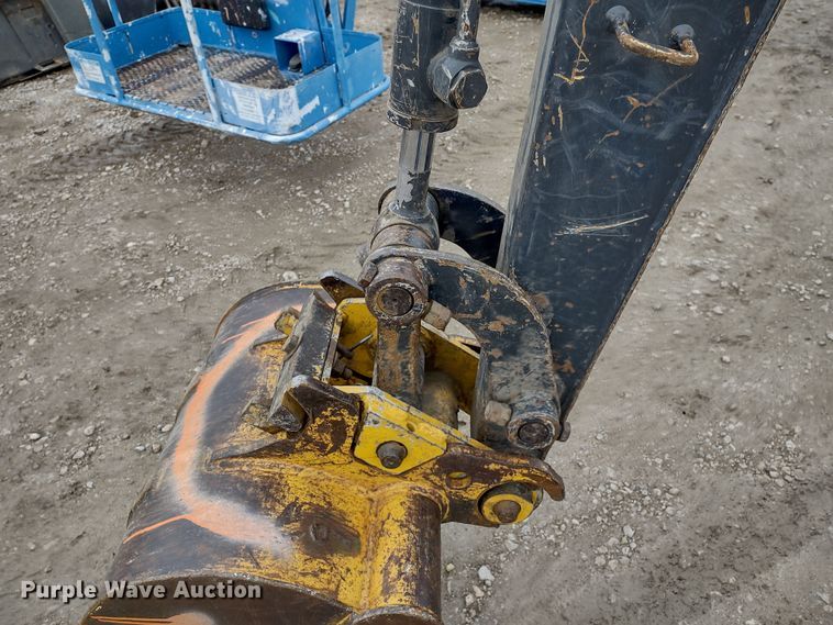 image for item DR8207 2016 John Deere 26G  mini excavator