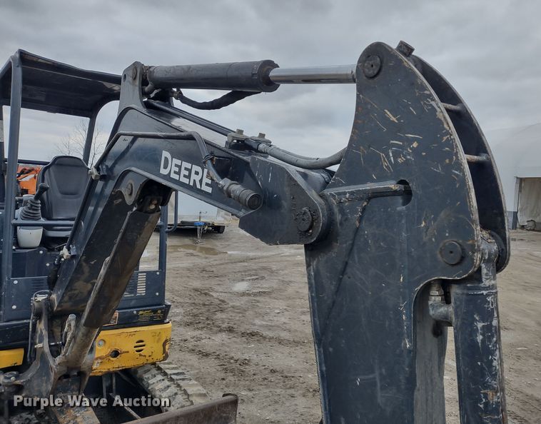 image for item DR8207 2016 John Deere 26G  mini excavator