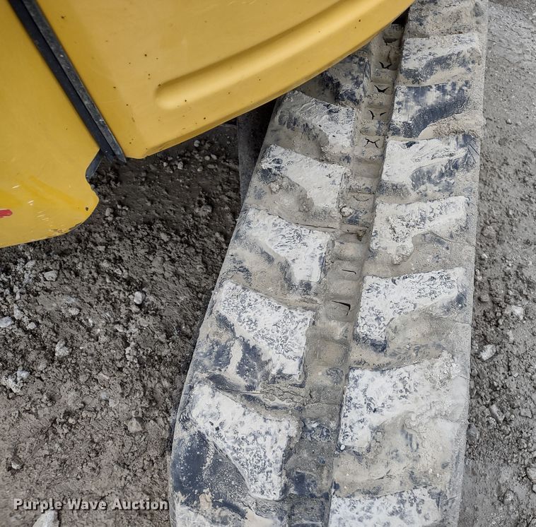 image for item DR8207 2016 John Deere 26G  mini excavator