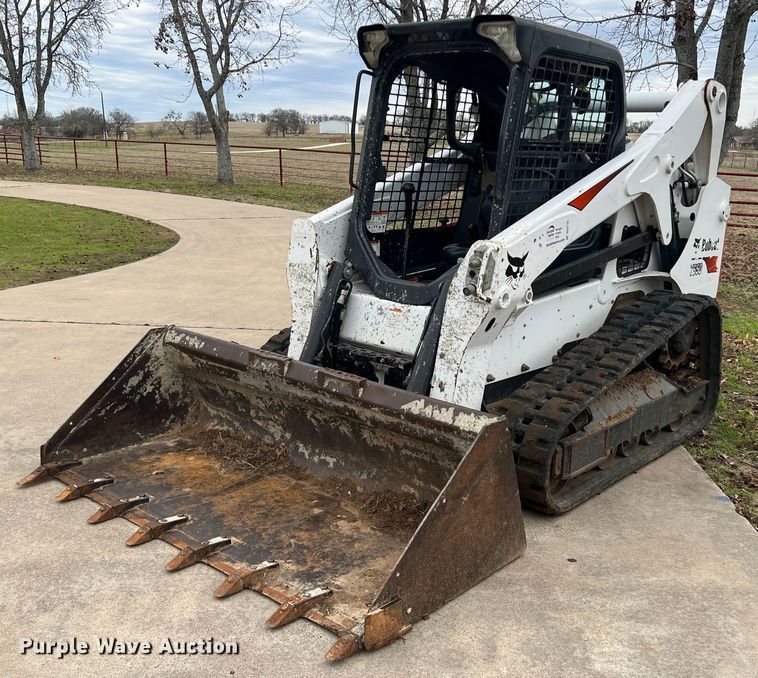 image for item DS2779 2018 Bobcat T650  tracked skid steer loader