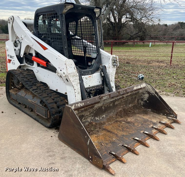 image for item DS2779 2018 Bobcat T650  tracked skid steer loader