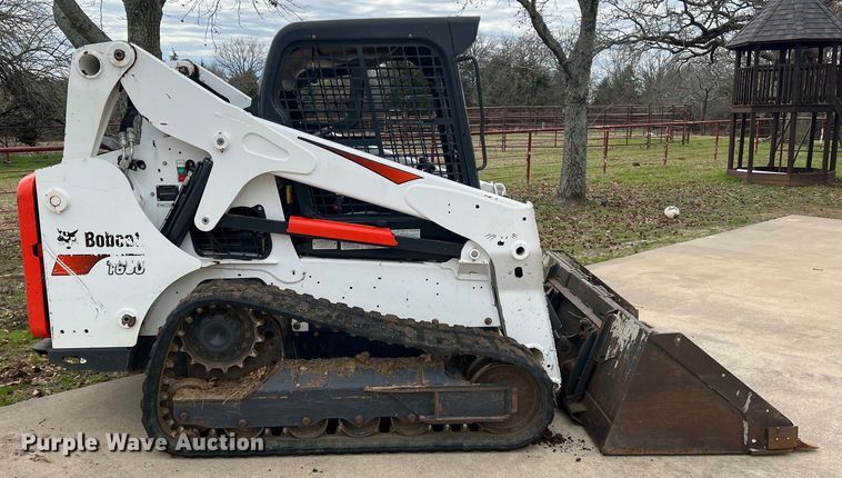 image for item DS2779 2018 Bobcat T650  tracked skid steer loader
