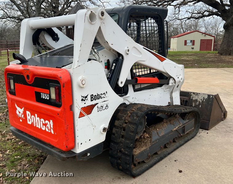 image for item DS2779 2018 Bobcat T650  tracked skid steer loader