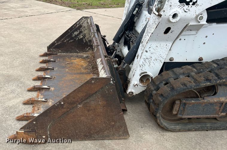 image for item DS2779 2018 Bobcat T650  tracked skid steer loader