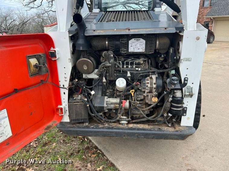 image for item DS2779 2018 Bobcat T650  tracked skid steer loader