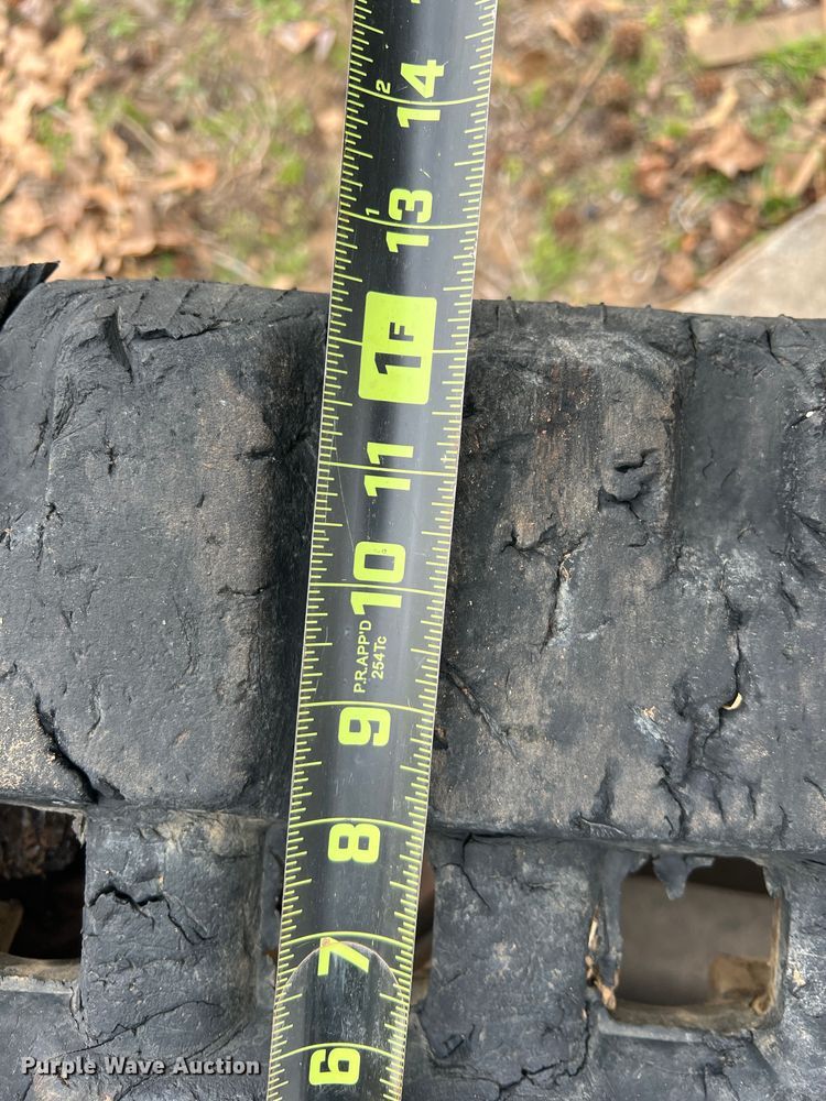 image for item DS2779 2018 Bobcat T650  tracked skid steer loader