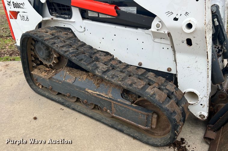 image for item DS2779 2018 Bobcat T650  tracked skid steer loader